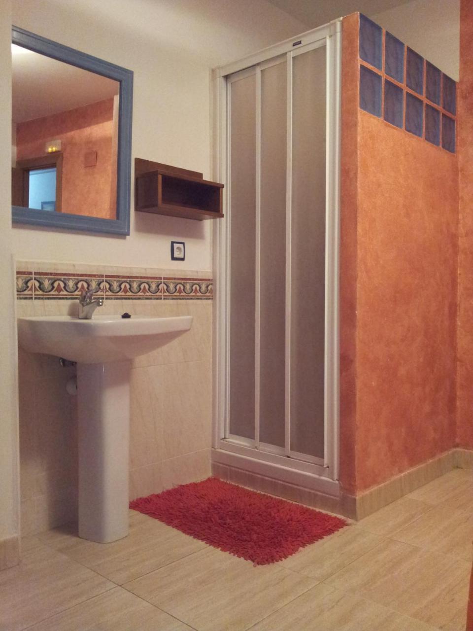 Hostal Conchi Миранда де Ебро Екстериор снимка
